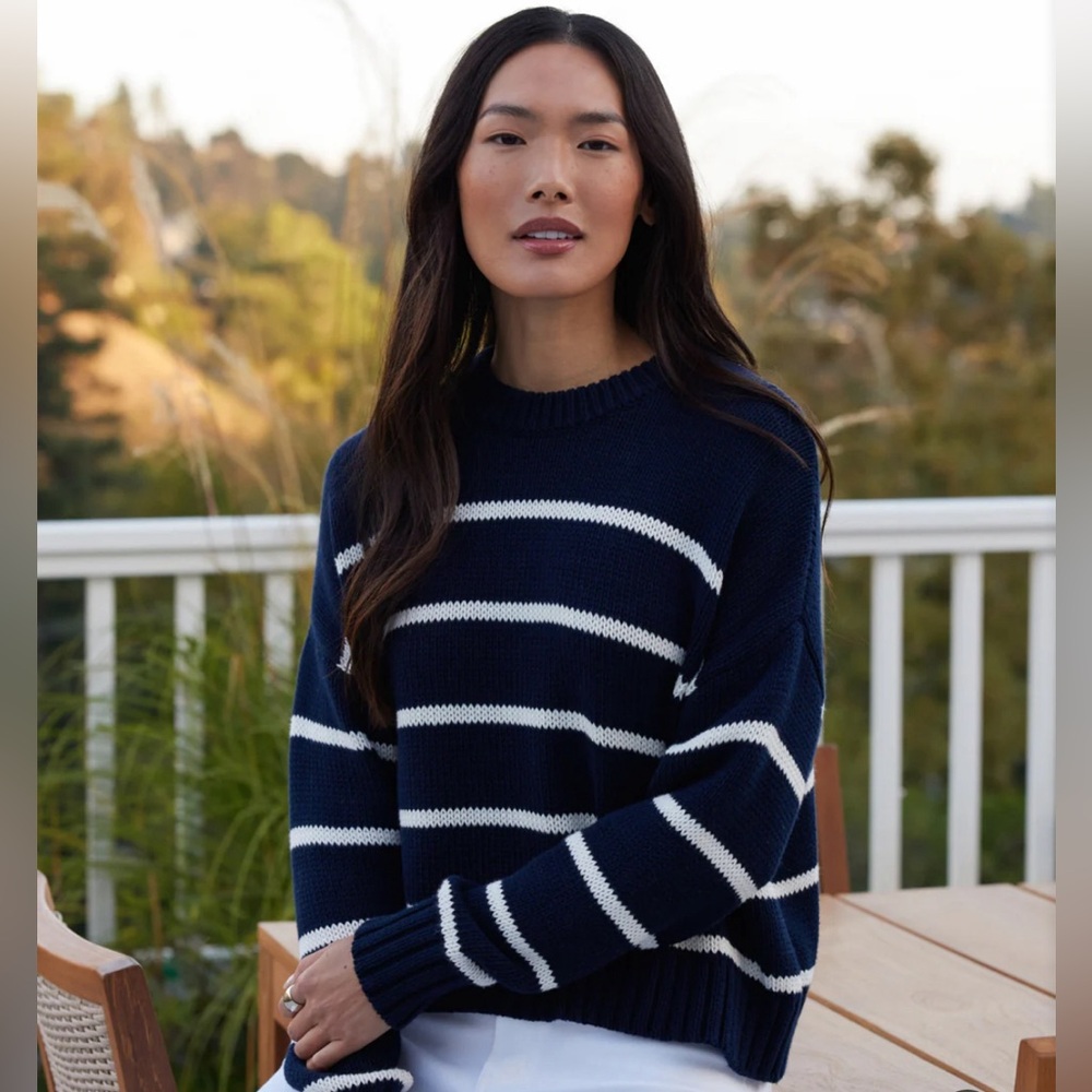 Jenni Kayne Chloe Sweater Size Medium Navy/Ivory Stripe